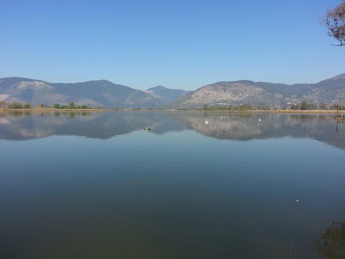 Magia Sul Lago Di Fondi Монте-Сан-Бьяджо Экстерьер фото